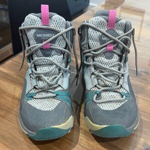 Women’s pre-owned Merrell Siren 4 hiking boots (size 10)